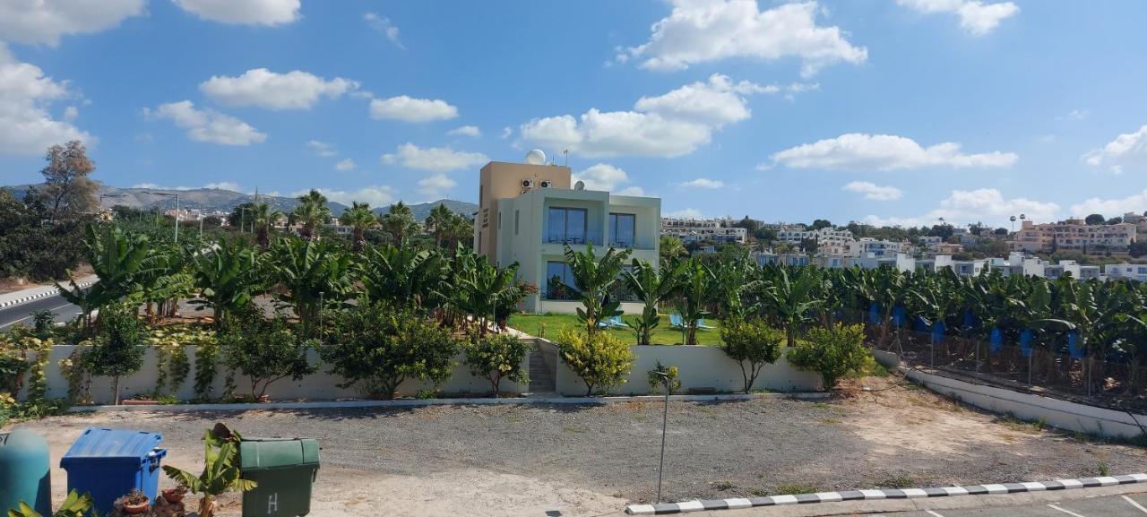 Harmony Seaview Apartments Paphos Exterior photo